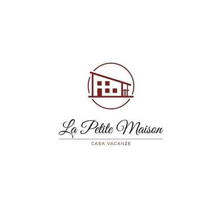 La Petite Maison Αουγκούστα Εξωτερικό φωτογραφία